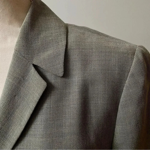 Tahari Gray Wool Blend Vintage Blazer Hidden Buttons Size 8 Classic Workwear - Picture 5 of 14